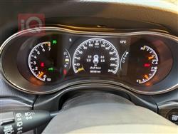 جیپ گراند شیرۆکی